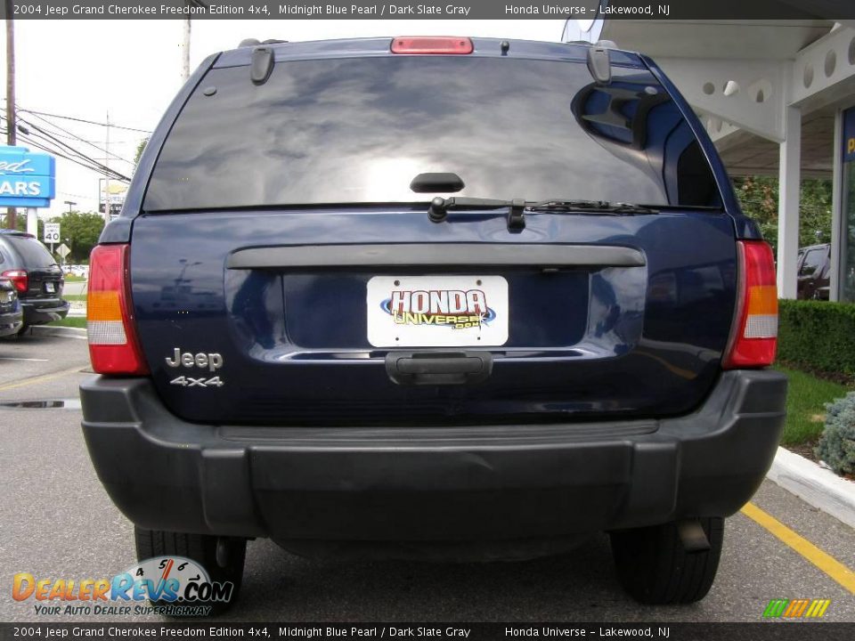 2004 Jeep Grand Cherokee Freedom Edition 4x4 Midnight Blue Pearl / Dark Slate Gray Photo #5