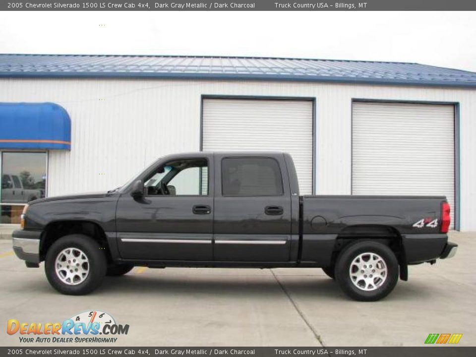 2005 Chevrolet Silverado 1500 LS Crew Cab 4x4 Dark Gray Metallic / Dark Charcoal Photo #1