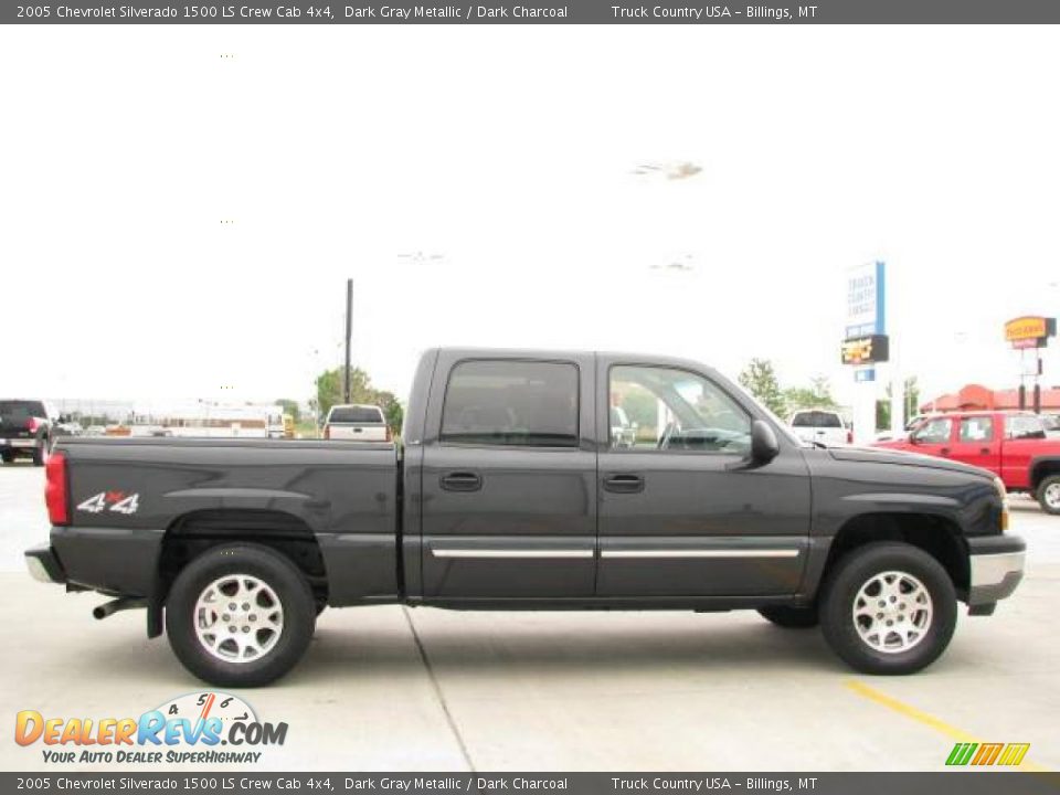 2005 Chevrolet Silverado 1500 LS Crew Cab 4x4 Dark Gray Metallic / Dark Charcoal Photo #4