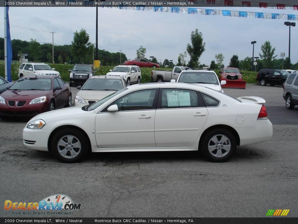 2009 Chevrolet Impala LT White / Neutral Photo #7
