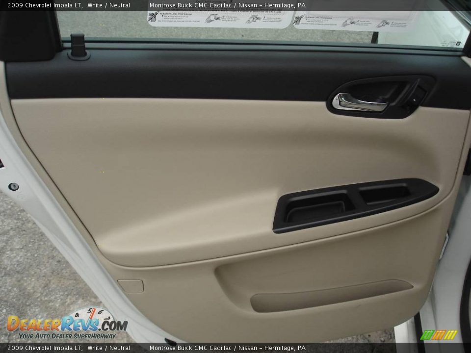 2009 Chevrolet Impala LT White / Neutral Photo #12