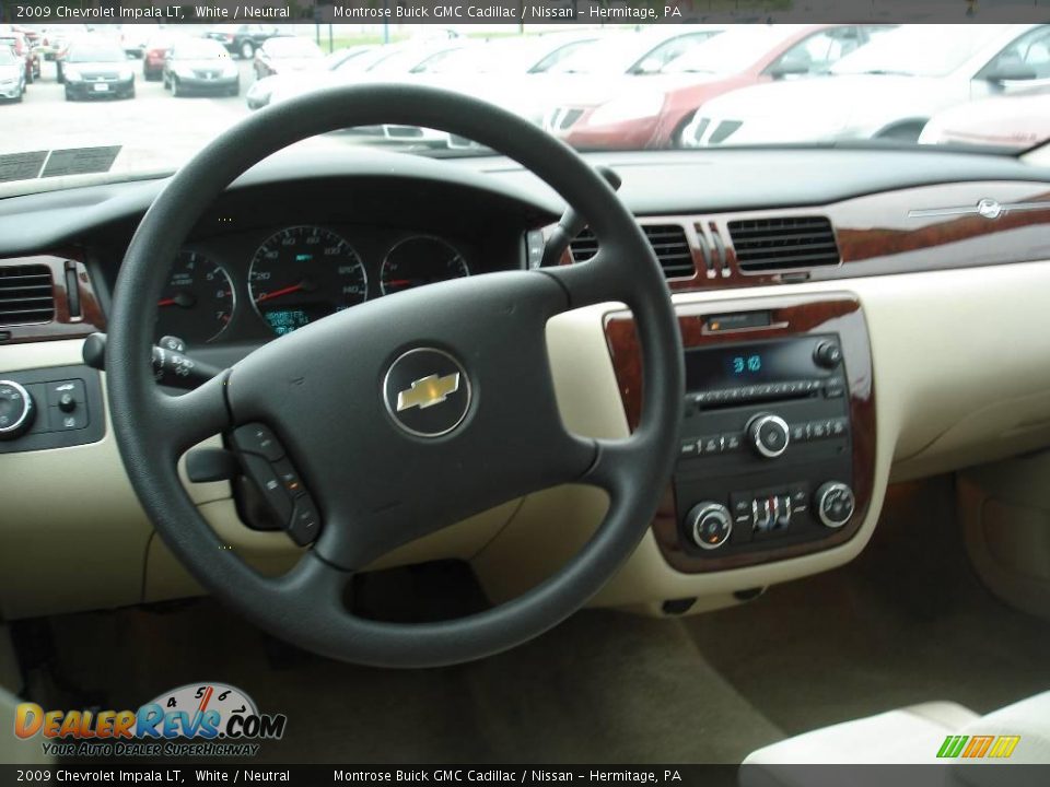 2009 Chevrolet Impala LT White / Neutral Photo #13