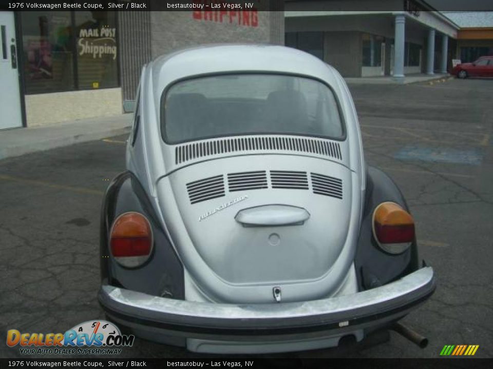 1976 Volkswagen Beetle Coupe Silver / Black Photo #7