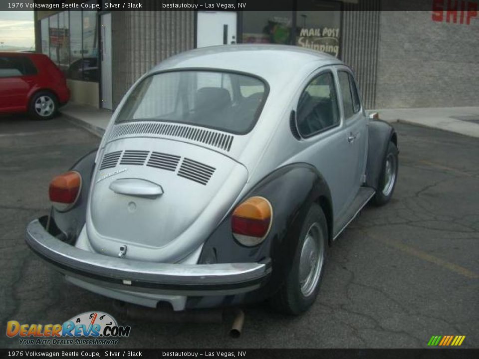 1976 Volkswagen Beetle Coupe Silver / Black Photo #10