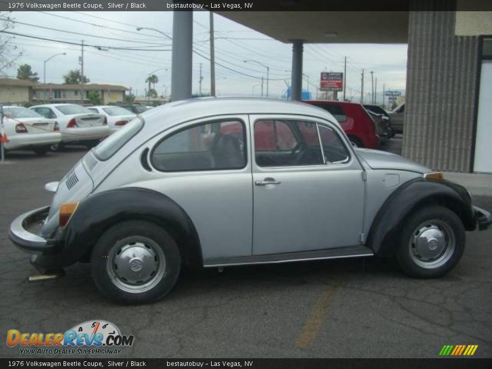 1976 Volkswagen Beetle Coupe Silver / Black Photo #12