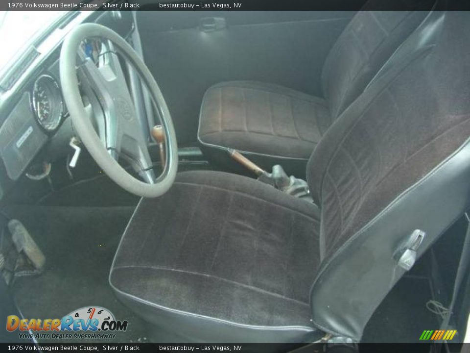1976 Volkswagen Beetle Coupe Silver / Black Photo #25