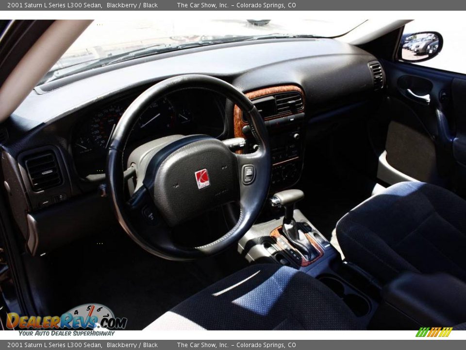 2001 Saturn L Series L300 Sedan Blackberry / Black Photo #7