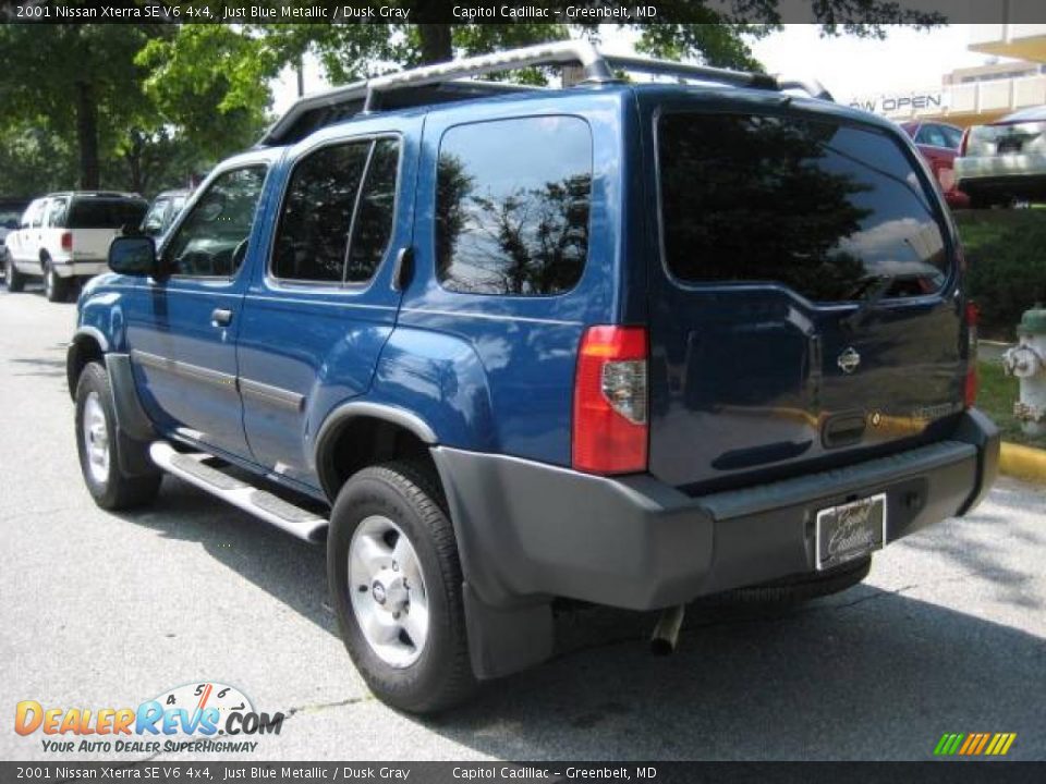 2001 Nissan Xterra SE V6 4x4 Just Blue Metallic / Dusk Gray Photo #2