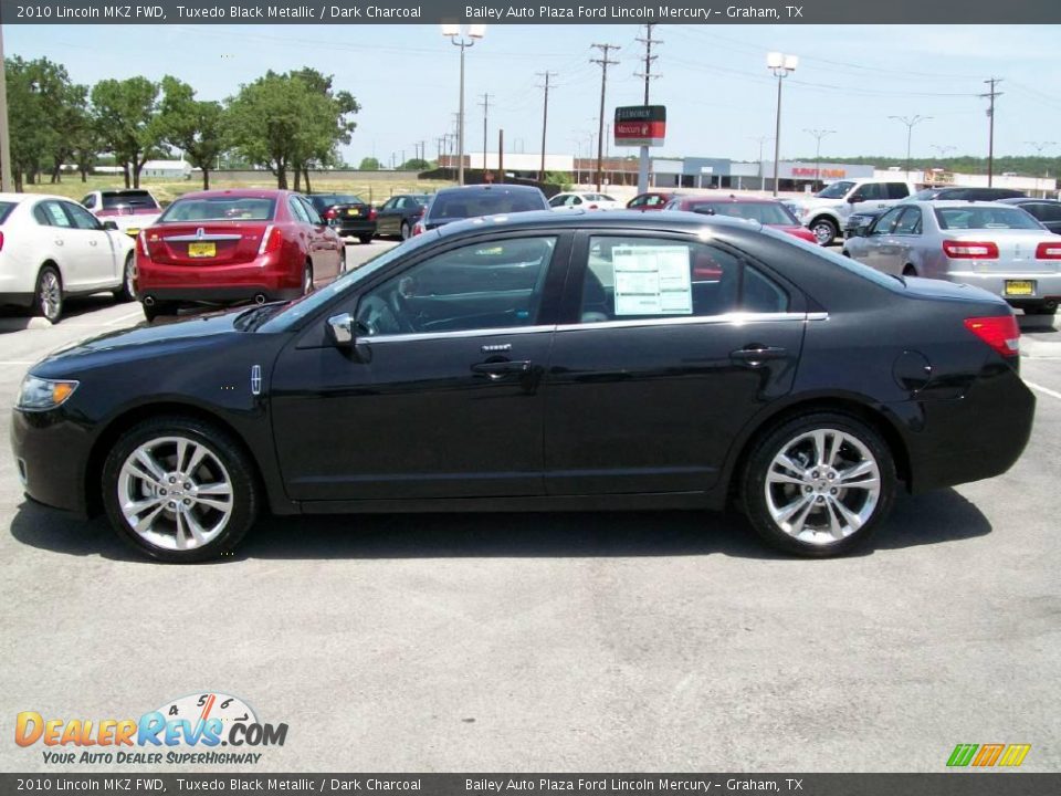 2010 Lincoln MKZ FWD Tuxedo Black Metallic / Dark Charcoal Photo #2