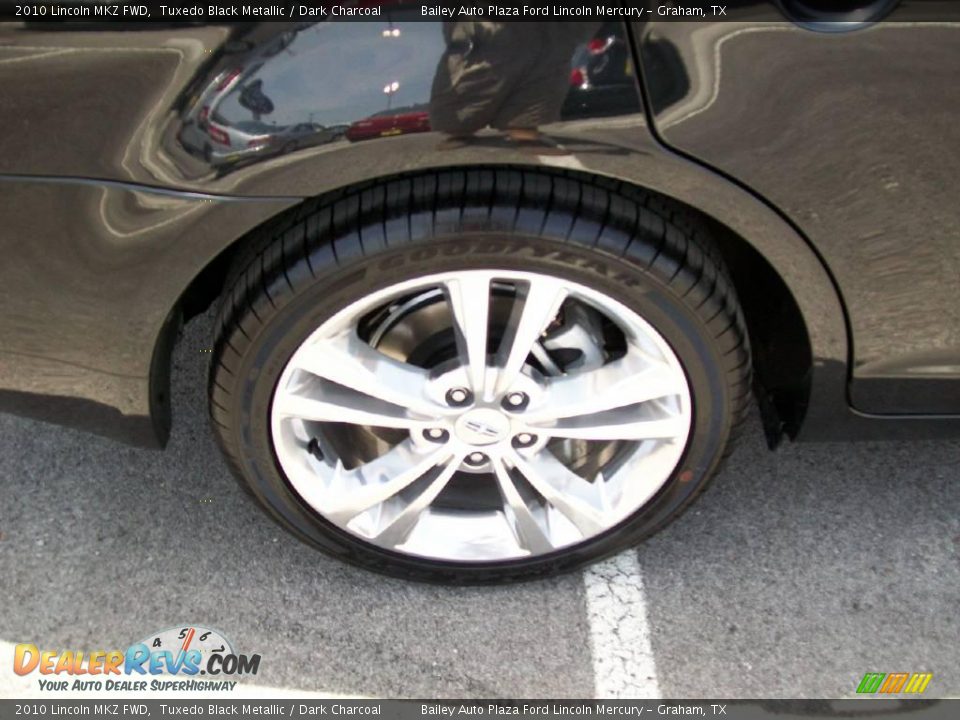 2010 Lincoln MKZ FWD Tuxedo Black Metallic / Dark Charcoal Photo #8