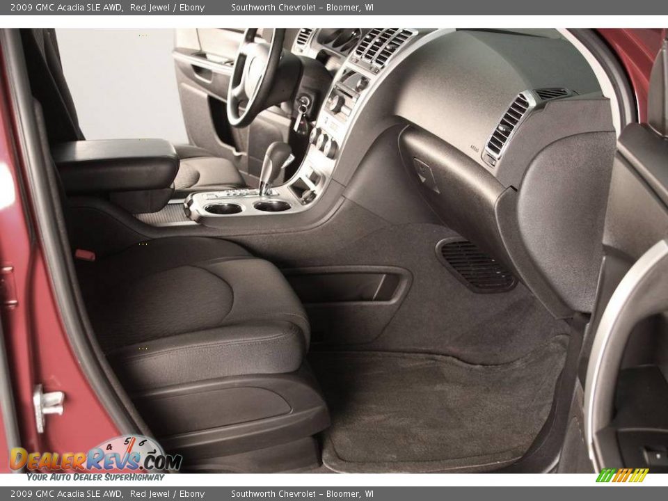 2009 GMC Acadia SLE AWD Red Jewel / Ebony Photo #4