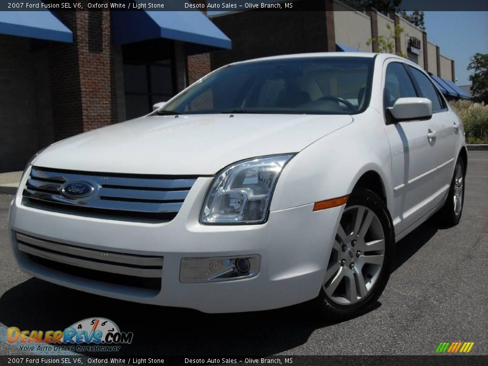2007 Ford Fusion SEL V6 Oxford White / Light Stone Photo #2