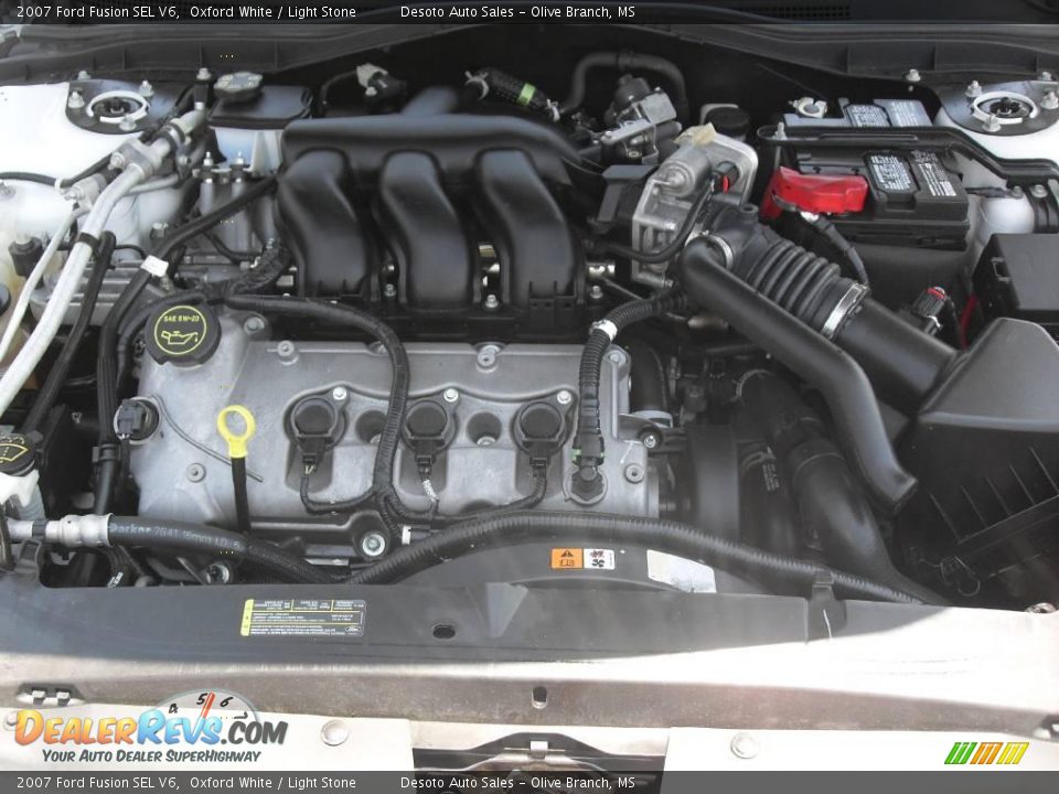 2007 Ford Fusion SEL V6 Oxford White / Light Stone Photo #18