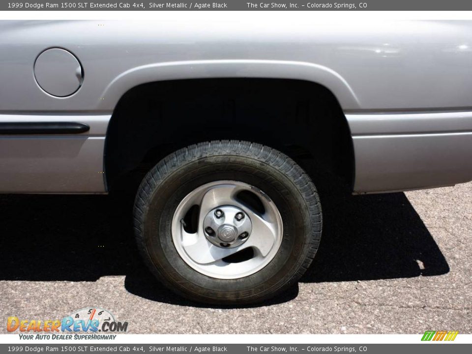 1999 Dodge Ram 1500 SLT Extended Cab 4x4 Silver Metallic / Agate Black Photo #20