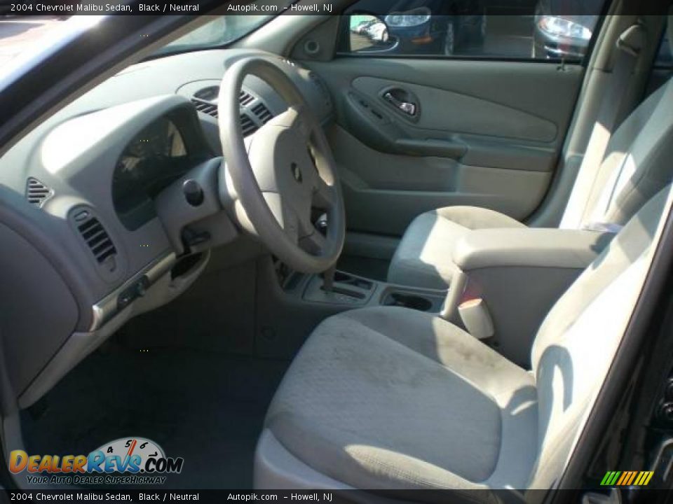 2004 Chevrolet Malibu Sedan Black / Neutral Photo #9
