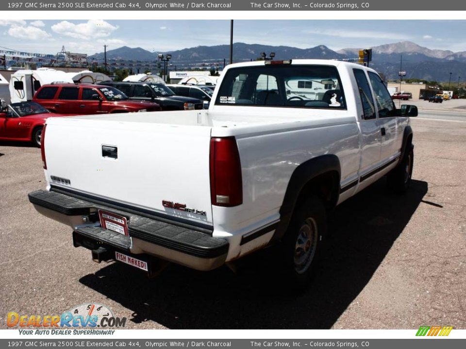 1997 GMC Sierra 2500 SLE Extended Cab 4x4 Olympic White / Dark Charcoal Photo #3