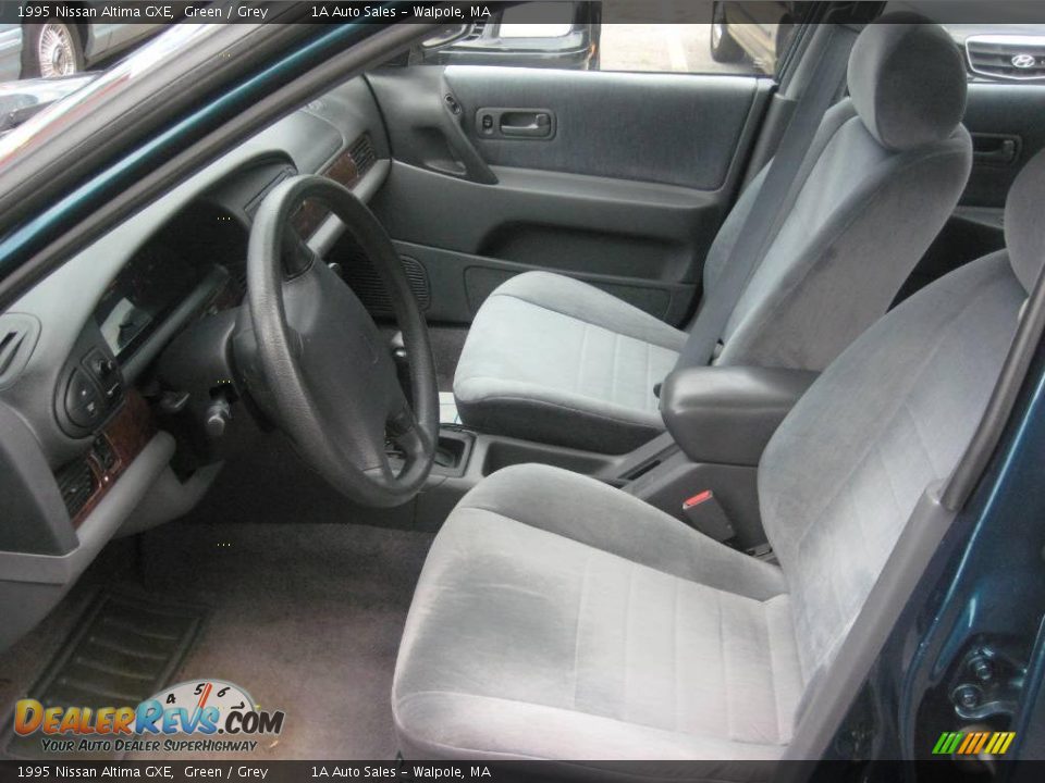 1995 Nissan Altima GXE Green / Grey Photo #3