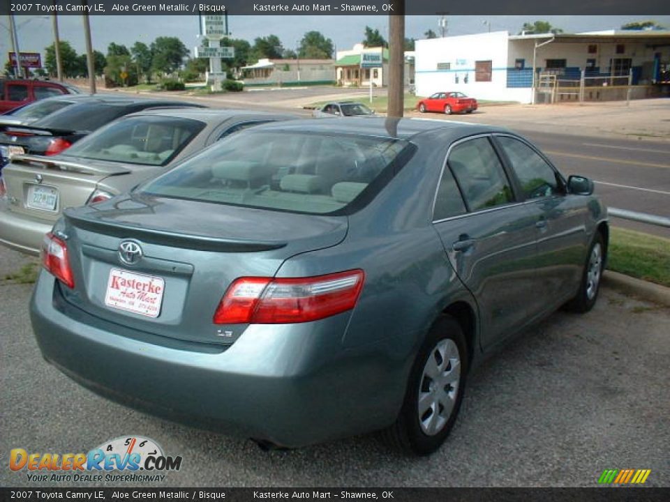 2007 Toyota Camry LE Aloe Green Metallic / Bisque Photo #3