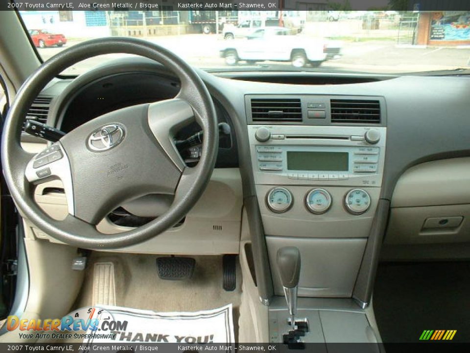 2007 Toyota Camry LE Aloe Green Metallic / Bisque Photo #8