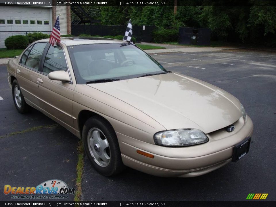 1999 Chevrolet Lumina LTZ Light Driftwood Metallic / Neutral Photo #2