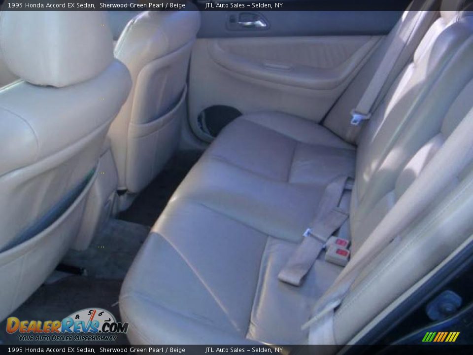 1995 Honda Accord EX Sedan Sherwood Green Pearl / Beige Photo #7