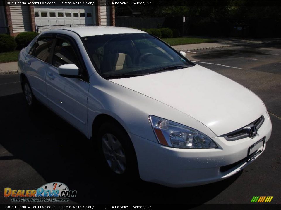 2004 Honda Accord LX Sedan Taffeta White / Ivory Photo #2