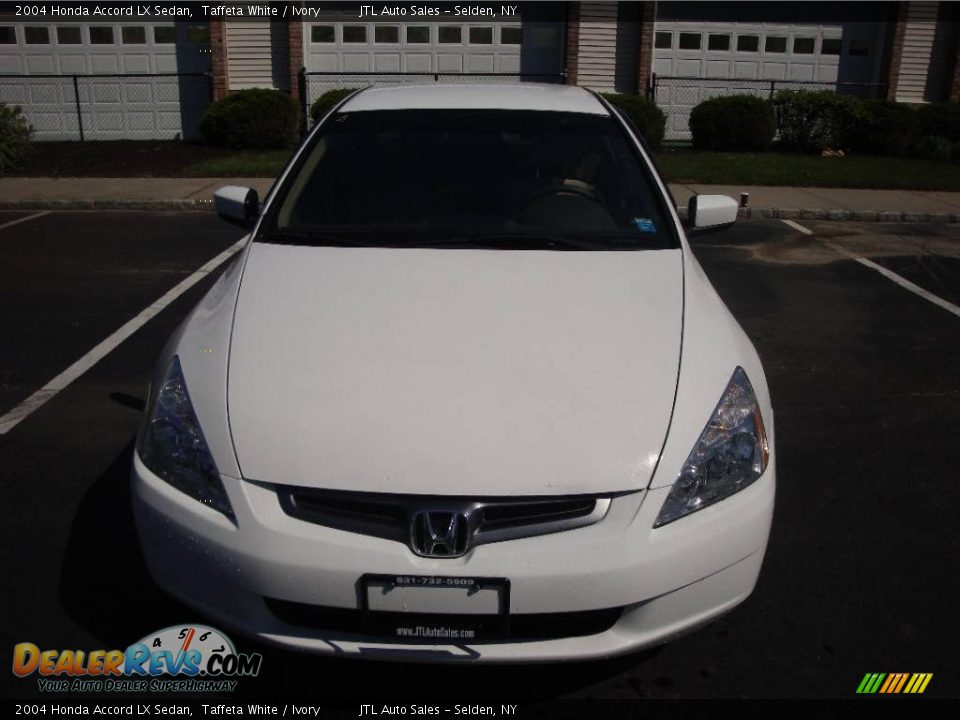 2004 Honda Accord LX Sedan Taffeta White / Ivory Photo #3