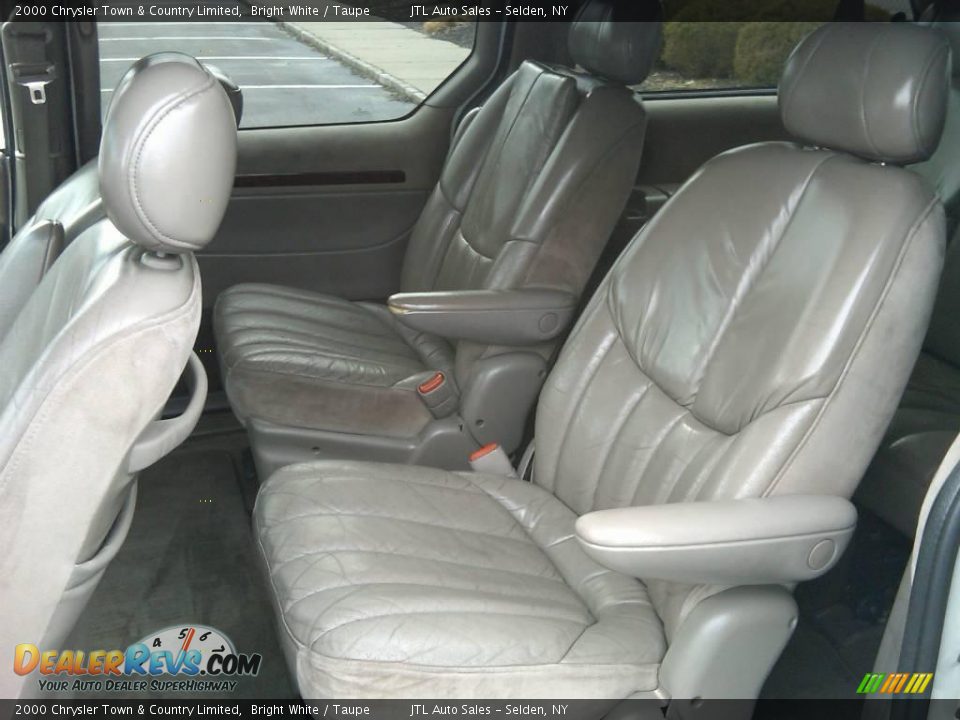 2000 Chrysler Town & Country Limited Bright White / Taupe Photo #6