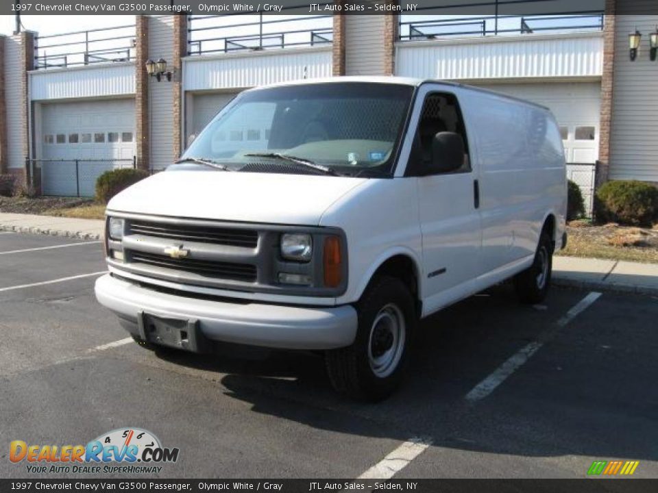 1997 Chevrolet Chevy Van G3500 Passenger Olympic White / Gray Photo #1