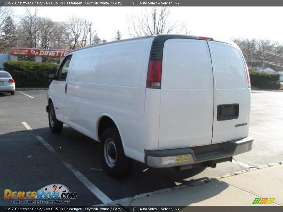 1997 Chevrolet Chevy Van G3500 Passenger Olympic White / Gray Photo #2