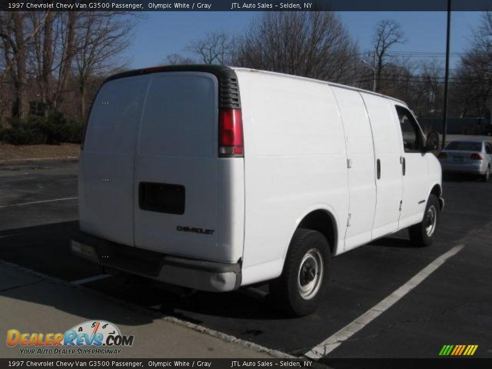1997 Chevrolet Chevy Van G3500 Passenger Olympic White / Gray Photo #3