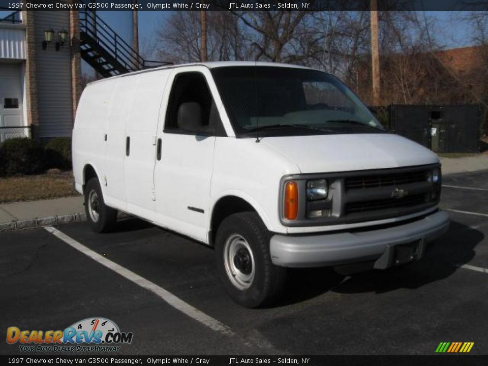 1997 Chevrolet Chevy Van G3500 Passenger Olympic White / Gray Photo #4
