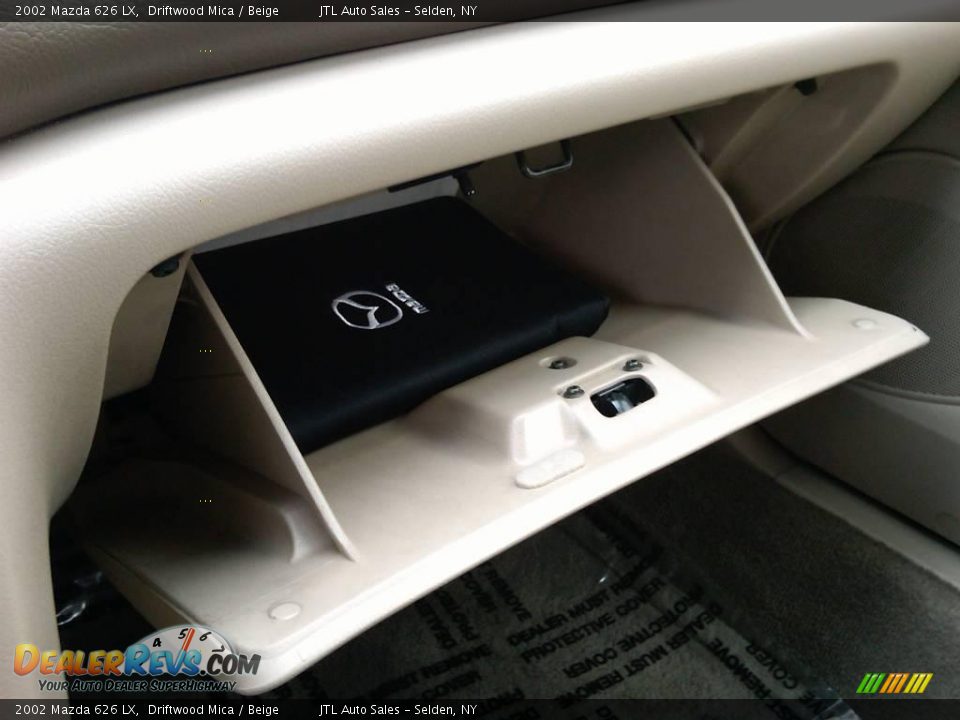 2002 Mazda 626 LX Driftwood Mica / Beige Photo #16
