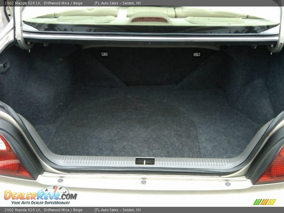 2002 Mazda 626 LX Driftwood Mica / Beige Photo #19