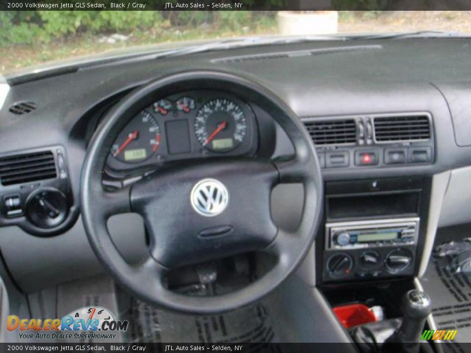 2000 Volkswagen Jetta GLS Sedan Black / Gray Photo #6