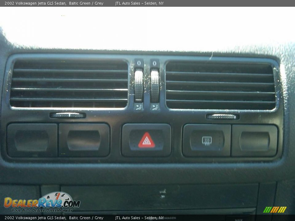 2002 Volkswagen Jetta GLS Sedan Baltic Green / Grey Photo #23