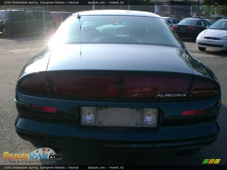 1999 Oldsmobile Aurora Evergreen Metallic / Neutral Photo #6