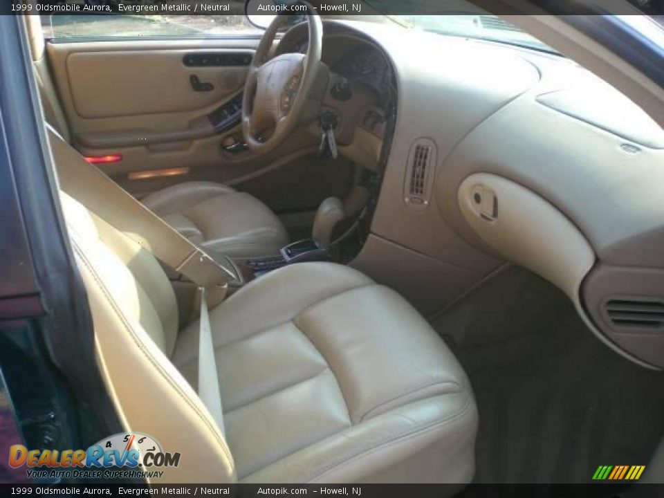 1999 Oldsmobile Aurora Evergreen Metallic / Neutral Photo #10