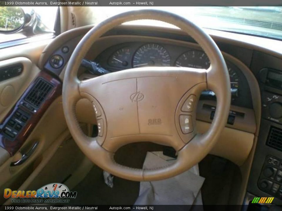 1999 Oldsmobile Aurora Evergreen Metallic / Neutral Photo #12