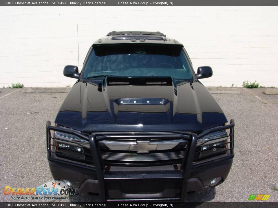 2003 Chevrolet Avalanche 1500 4x4 Black / Dark Charcoal Photo #5
