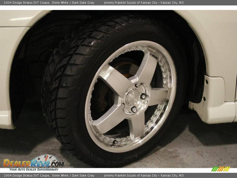 2004 Dodge Stratus SXT Coupe Stone White / Dark Slate Gray Photo #14