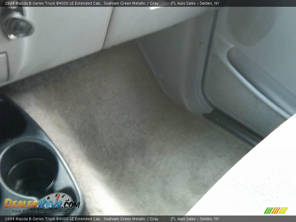 1994 Mazda B-Series Truck B4000 LE Extended Cab Seafoam Green Metallic / Gray Photo #19