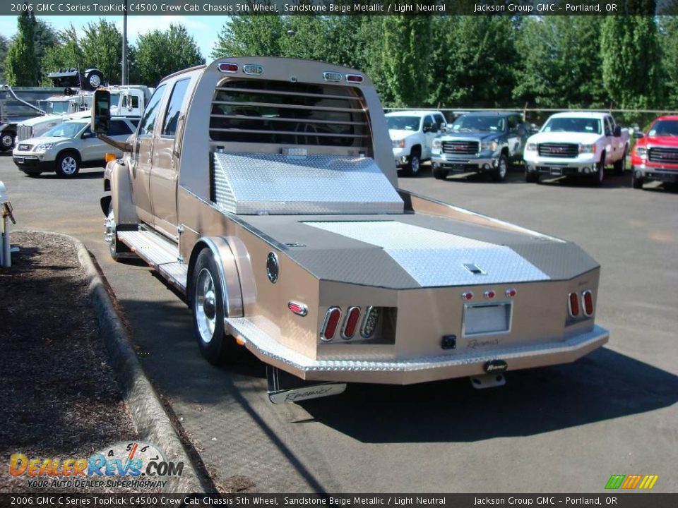 2006 GMC C Series TopKick C4500 Crew Cab Chassis 5th Wheel Sandstone Beige Metallic / Light Neutral Photo #4