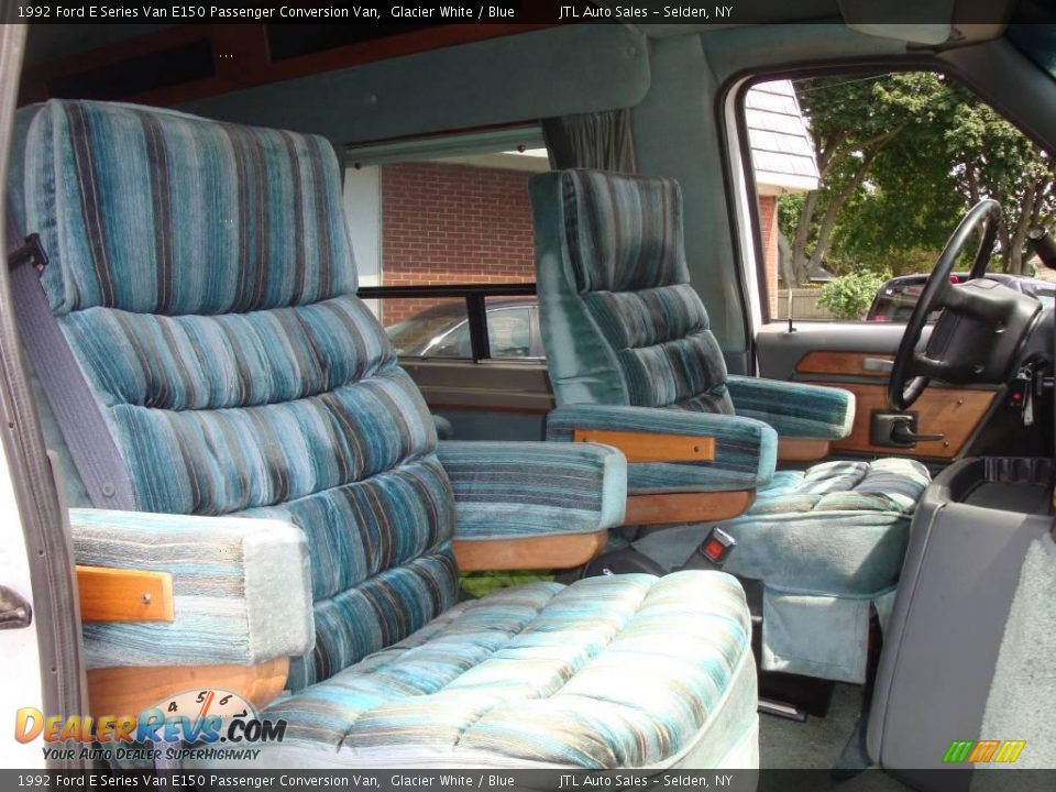 1992 Ford E Series Van E150 Passenger Conversion Van Glacier White / Blue Photo #13