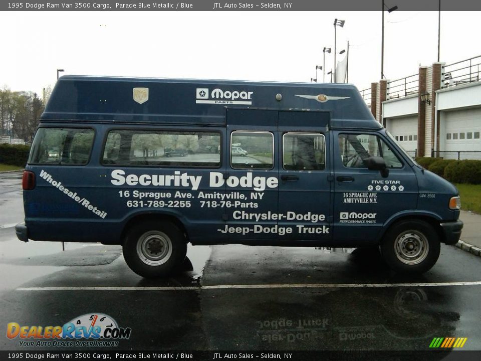1995 Dodge Ram Van 3500 Cargo Parade Blue Metallic / Blue Photo #3