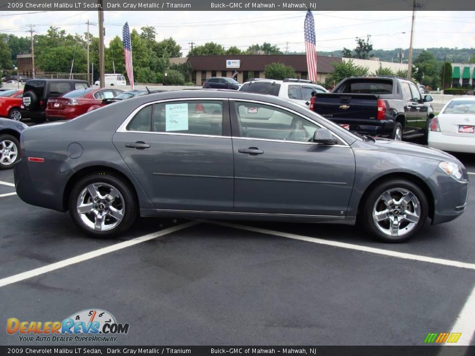 2009 Chevrolet Malibu LT Sedan Dark Gray Metallic / Titanium Photo #4