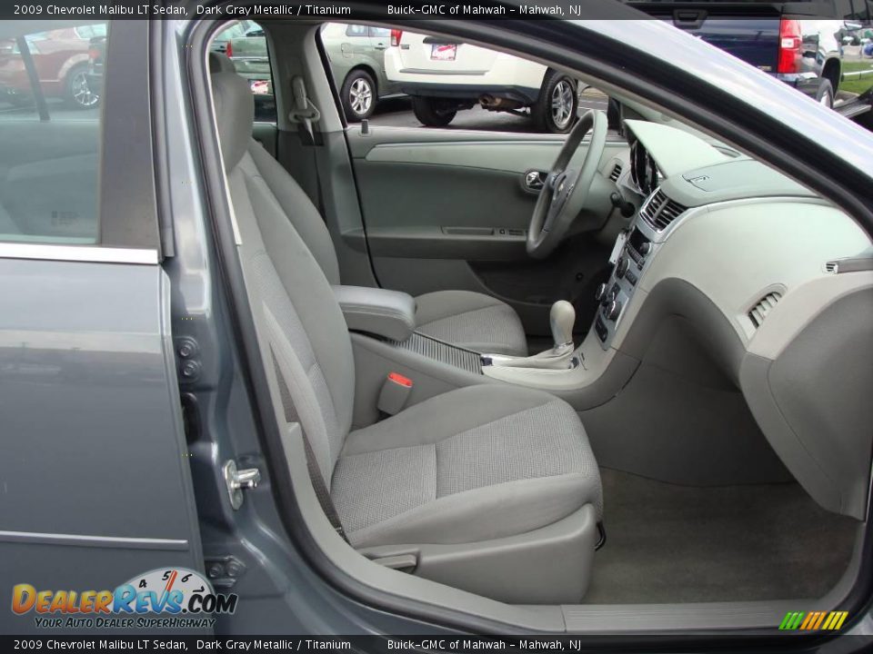 2009 Chevrolet Malibu LT Sedan Dark Gray Metallic / Titanium Photo #15