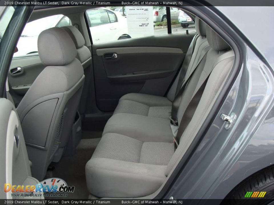 2009 Chevrolet Malibu LT Sedan Dark Gray Metallic / Titanium Photo #16