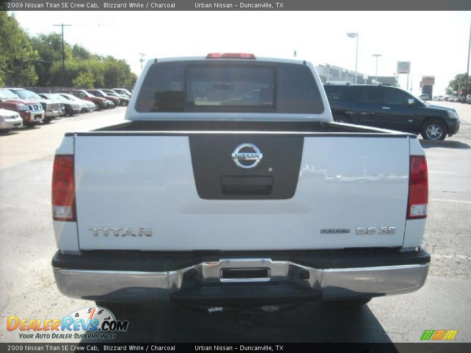 2009 Nissan Titan SE Crew Cab Blizzard White / Charcoal Photo #5