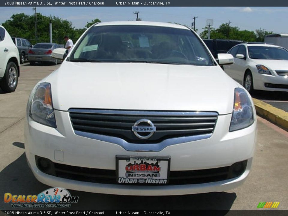 2008 Nissan Altima 3.5 SE Winter Frost Pearl / Charcoal Photo #2